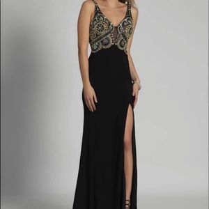 Dave and Johnny formal gown.